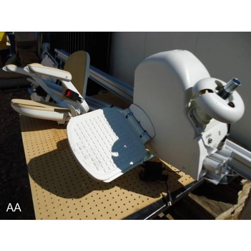 STAIRS LIFT ACORN 13FT