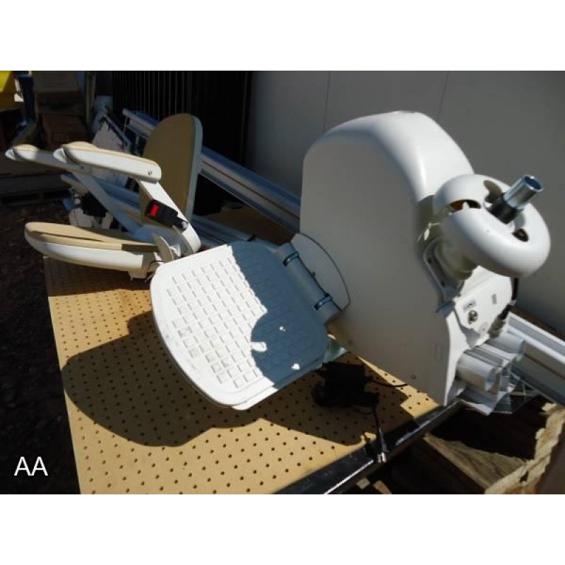 STAIRS LIFT ACORN 13FT