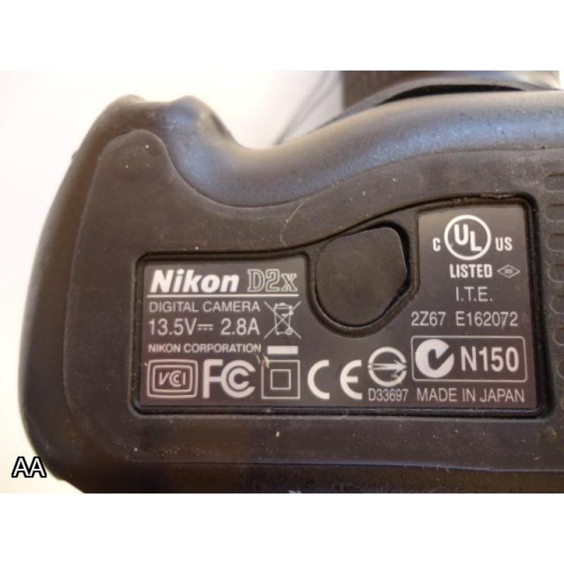 NIKON D2x